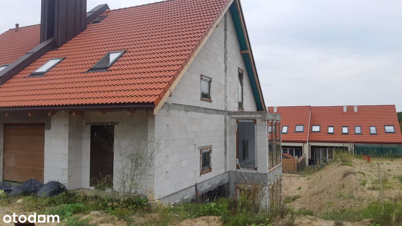 komfortowy duży dom w zacisznym osiedlu-5