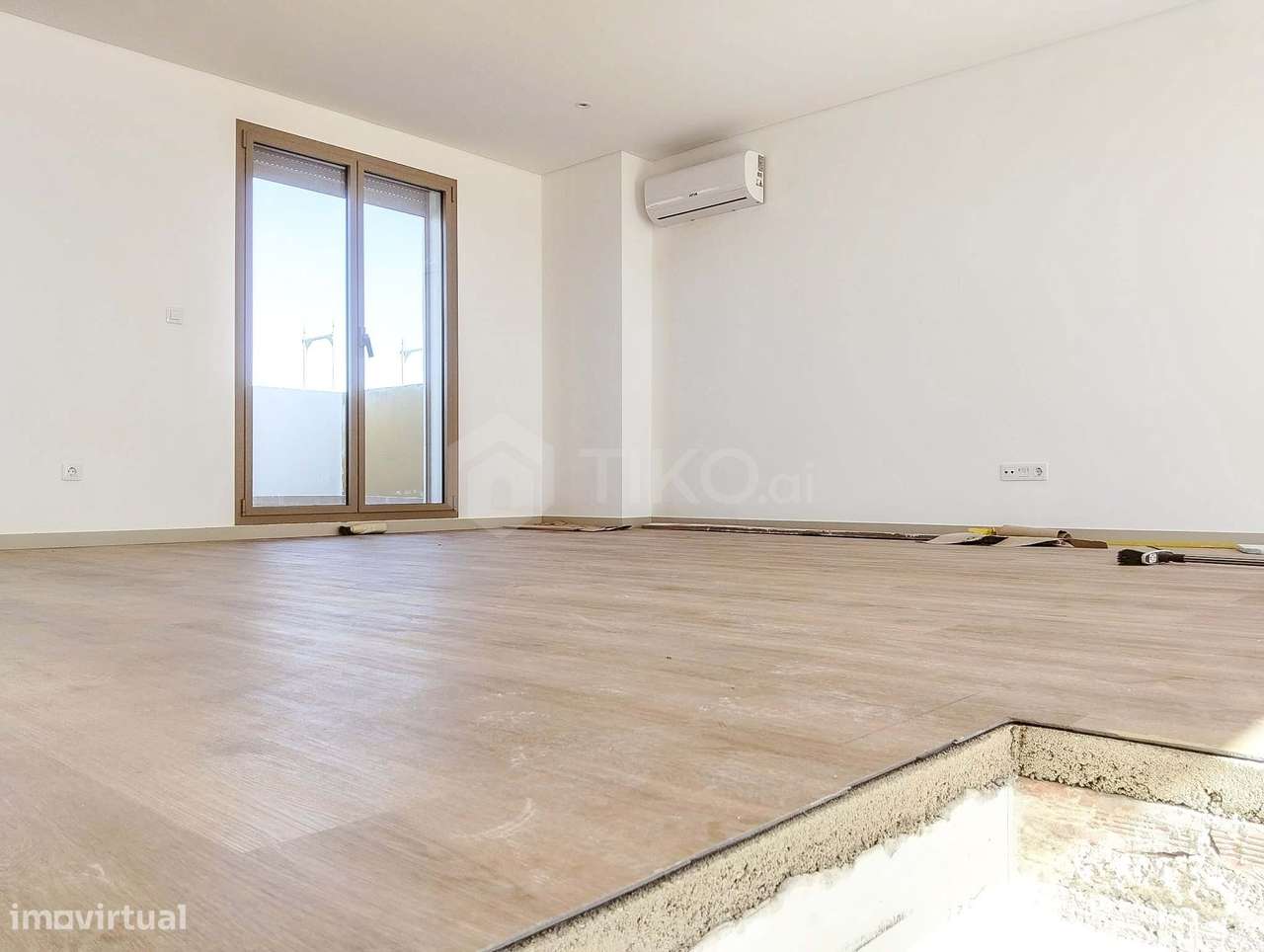 Apartamento T3 + 1 DUPLEX  com garagem/BOX  e arrumos à venda em Monti-38