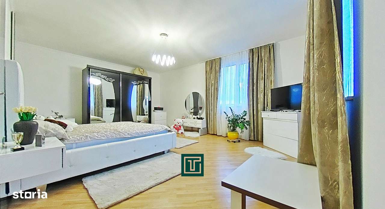 Casă cu 15 camere, teren generos, piscină și 2 corpuri–Fântânele, Arad-1