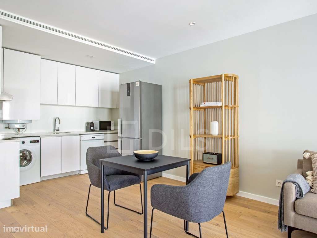 Apartamento T1 com varanda, na Lapa, Lisboa - Grande imagem: 4/20