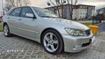 Lexus IS 300 Sport Cross - 9