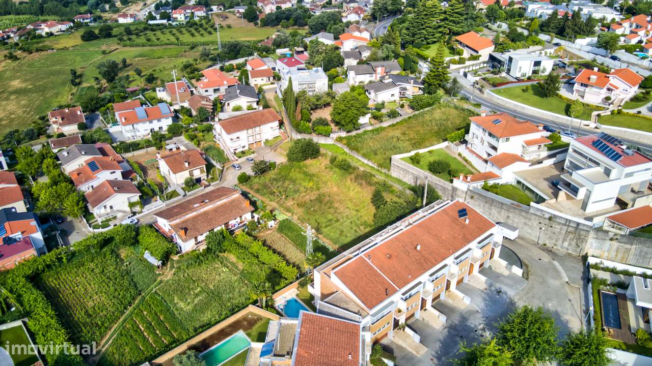 Terreno à venda em Braga - Nogueira-12