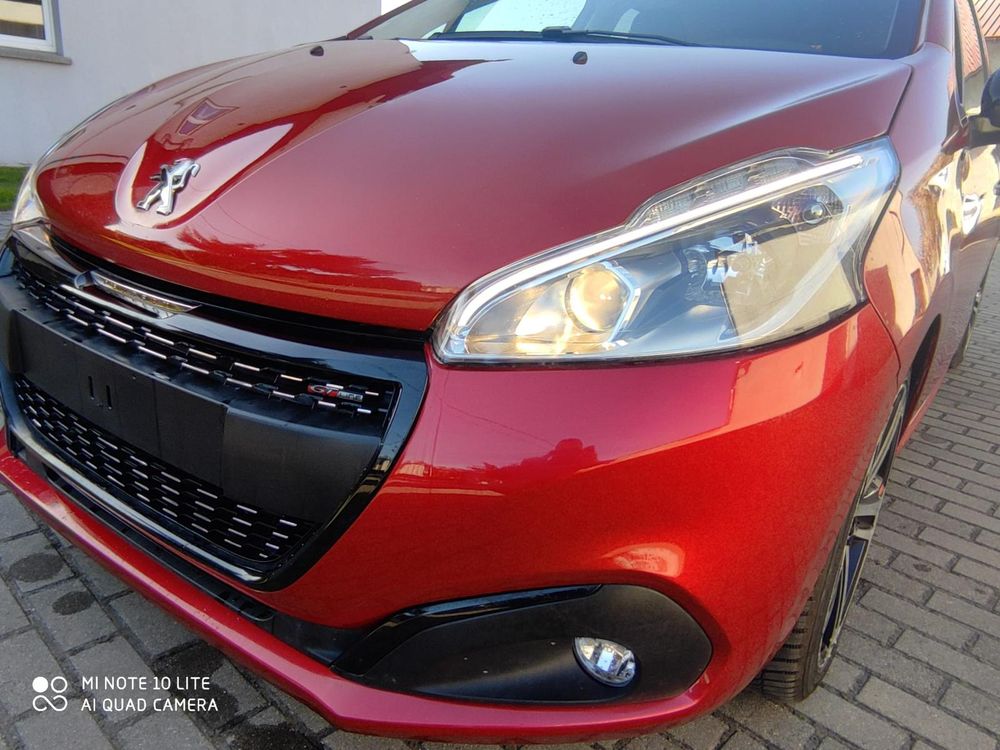 Peugeot 208 I BlueHDi 100 GT Pack 2019