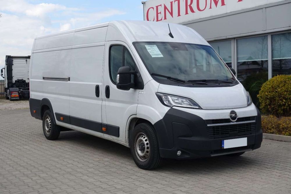 Opel Movano 2024