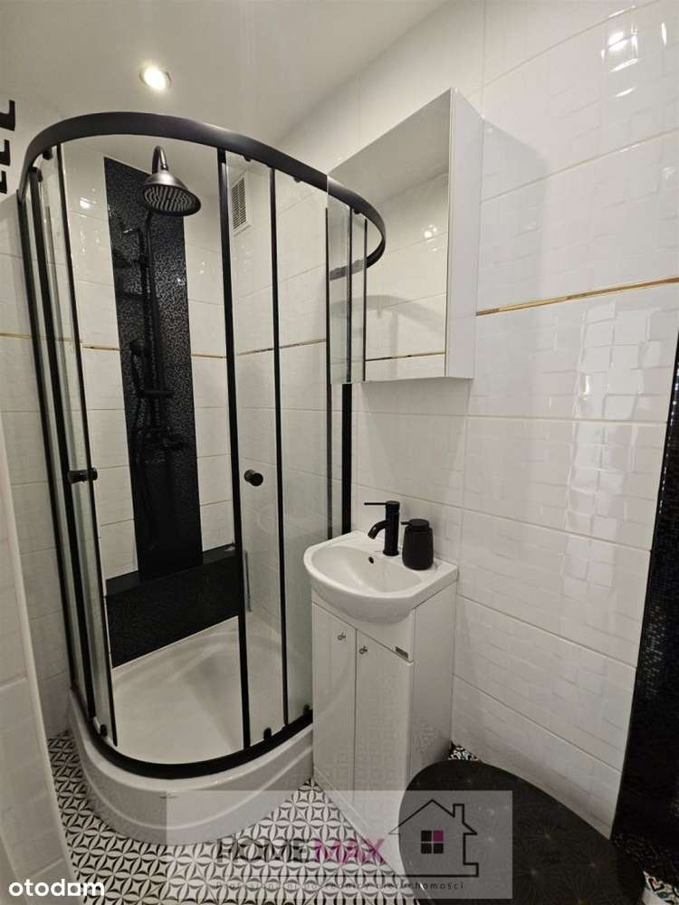 Mieszkanie 3-pokojowe w samym centrum Legnicy-9