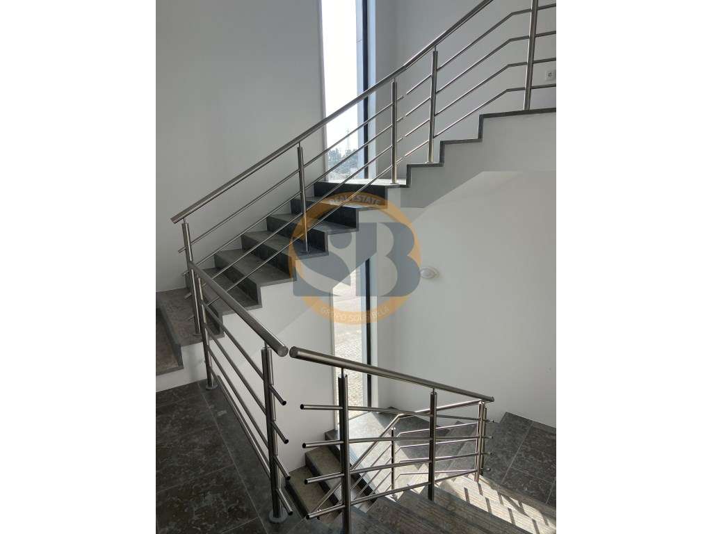 Armazém Industrial em Ovar - Junto à EN109-19