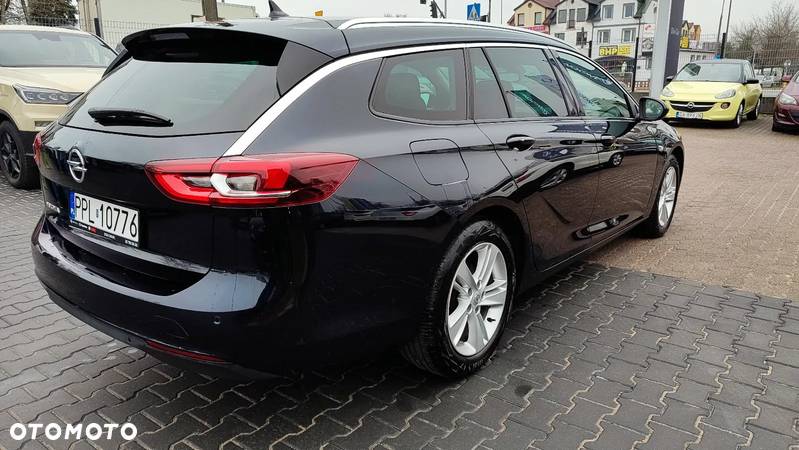 Opel Insignia - 8