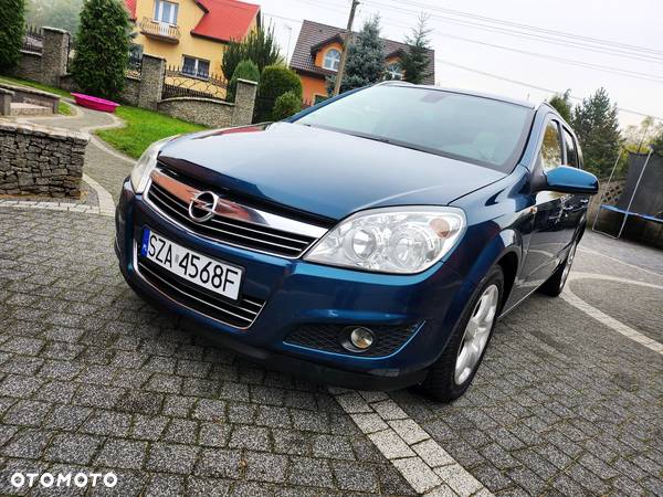 Opel Astra - 1