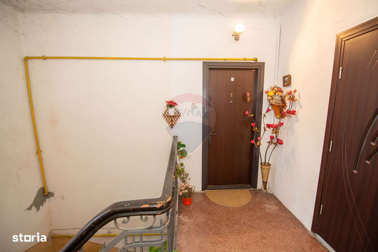 Apartament cu 2 camere de vanzare zona Turda Strada Stefan Stoika-17