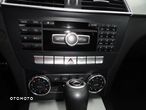 Mercedes-Benz Klasa C 220 CDI DPF Coupe BlueEFFICIENCY 7G-TRONIC Edition 1 - 20