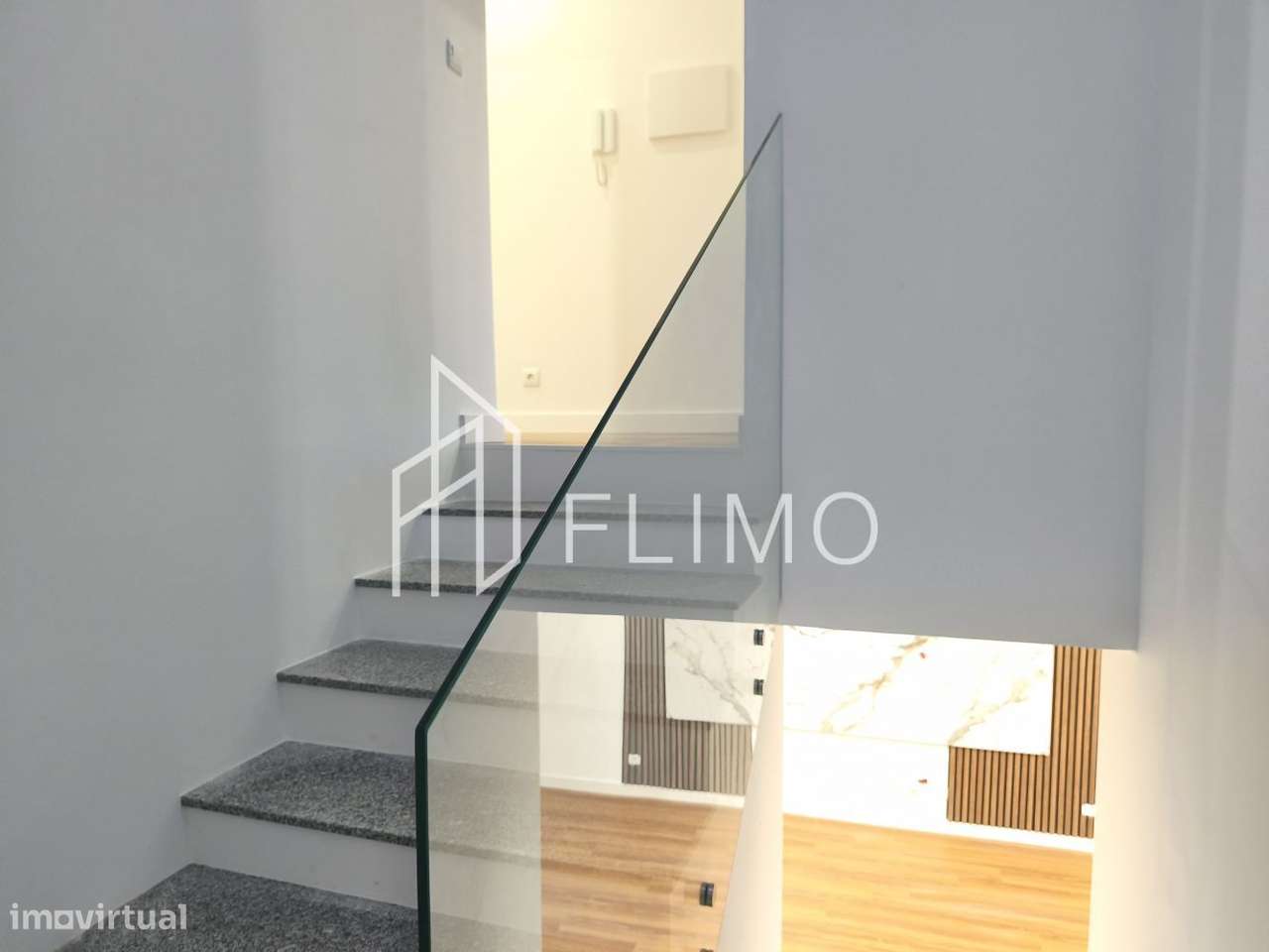 Moradia T3 geminada Nova-31