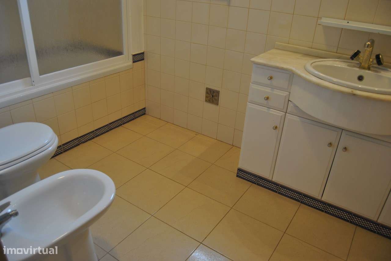 Moradia T2, sótão, garagem e terreno - a 7 minutos de Caldas da Rainha-13