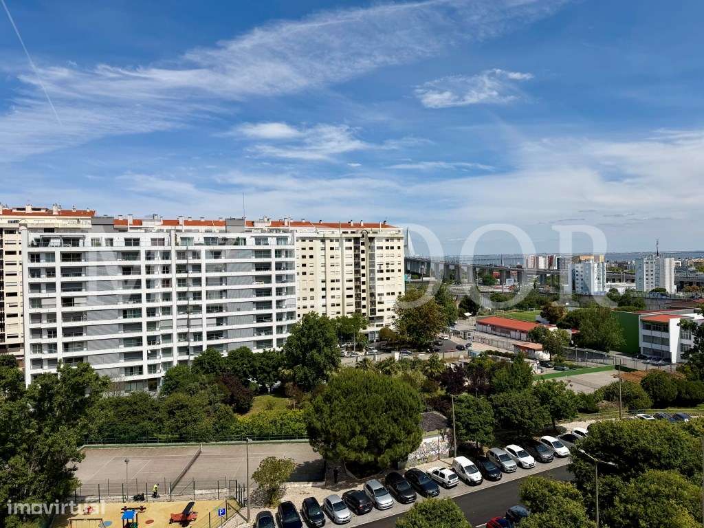 T2 - Sacavém - Quinta Património - Vista RIO - Arrecadação-34