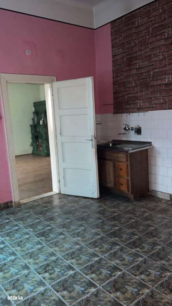 Casa zona centrala - Imagine principală: 1/9