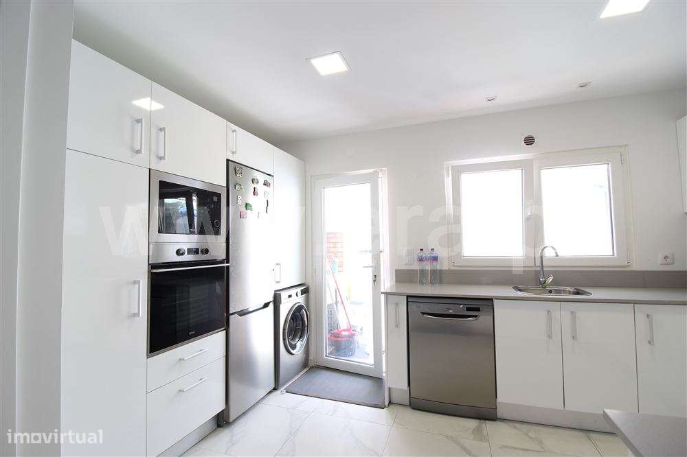 Moradia em Banda 3 quartos, Venda-6