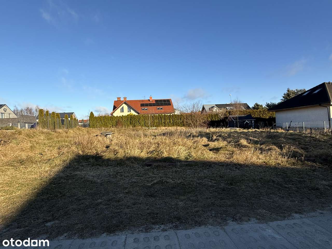 Działka budowlana blisko jeziora, 890m2, super lokalizacja, okazja - Pełny obrazek: 2/9