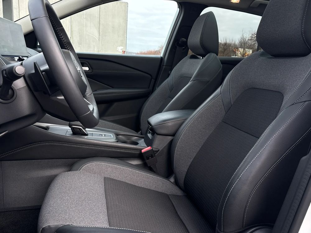 Nissan Qashqai Pakiet technologiczny + dach panoramiczny