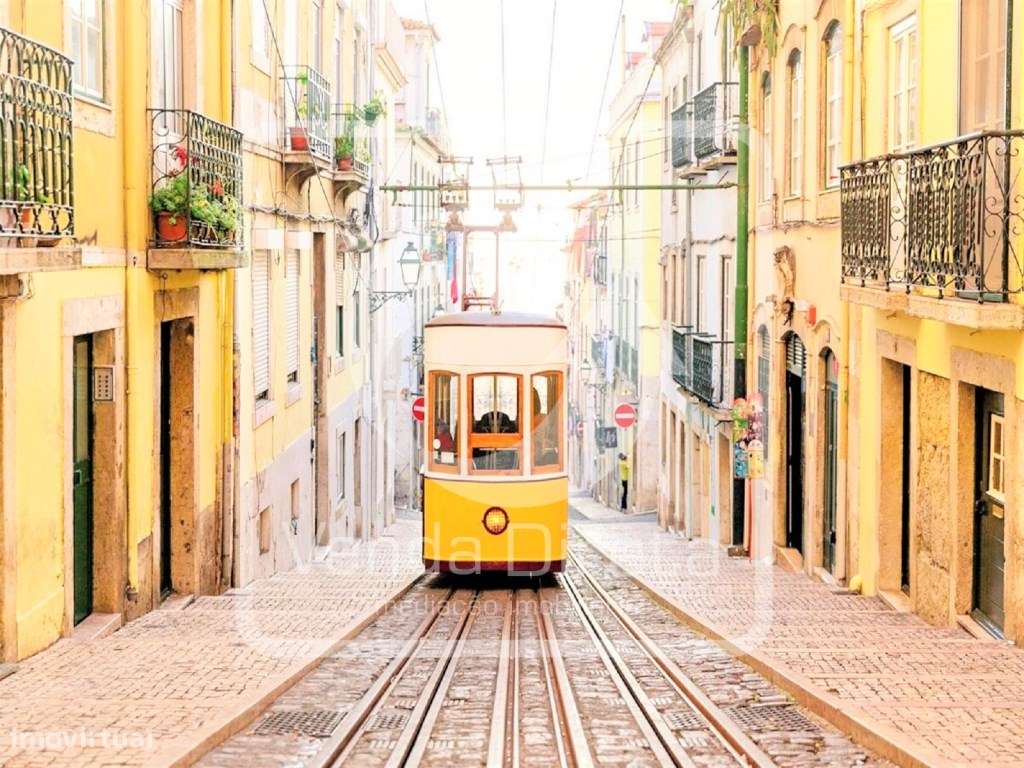 Apartamento T0, em pleno centro histórico e turístico de Lisboa.-20