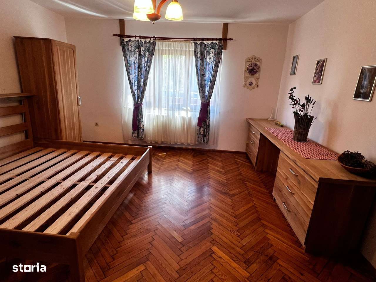 Casă de vânzare în Covasna - complet renovată, mobilată și utilată!-4