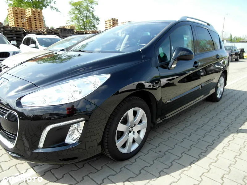 Peugeot 308 1.6 HDi Premium - 9