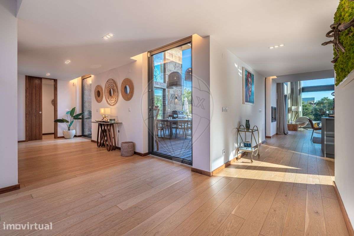 Moradia T4 para venda-16