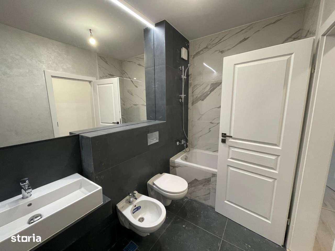Sun Residence -- Apartament 2 camere - TIP 15 - 52 Mp - Proiect NOU --0