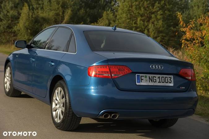 Audi A4 2.0 TDI Limited Edition - 9