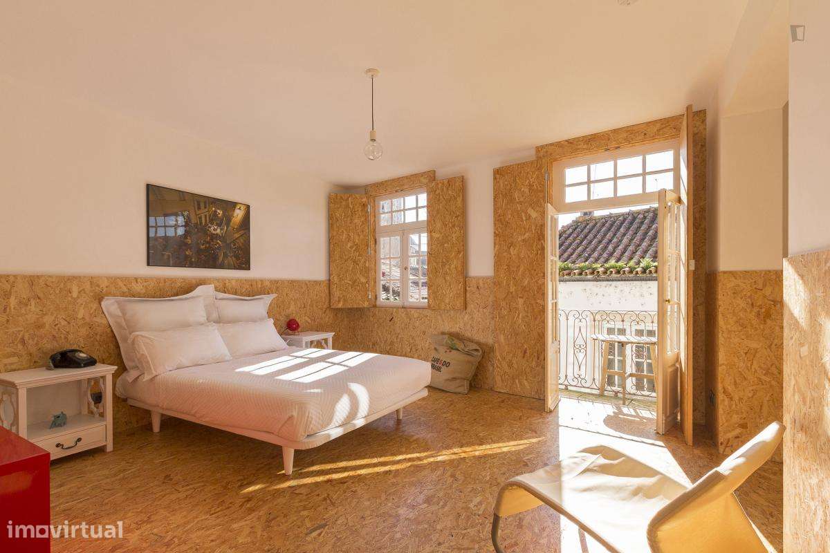 Estúdio - localizado em Baixa Coimbra - Grande imagem: 4/9