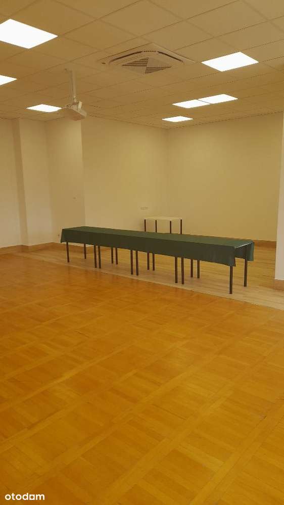 Wynajem sali konferencyjnej-8