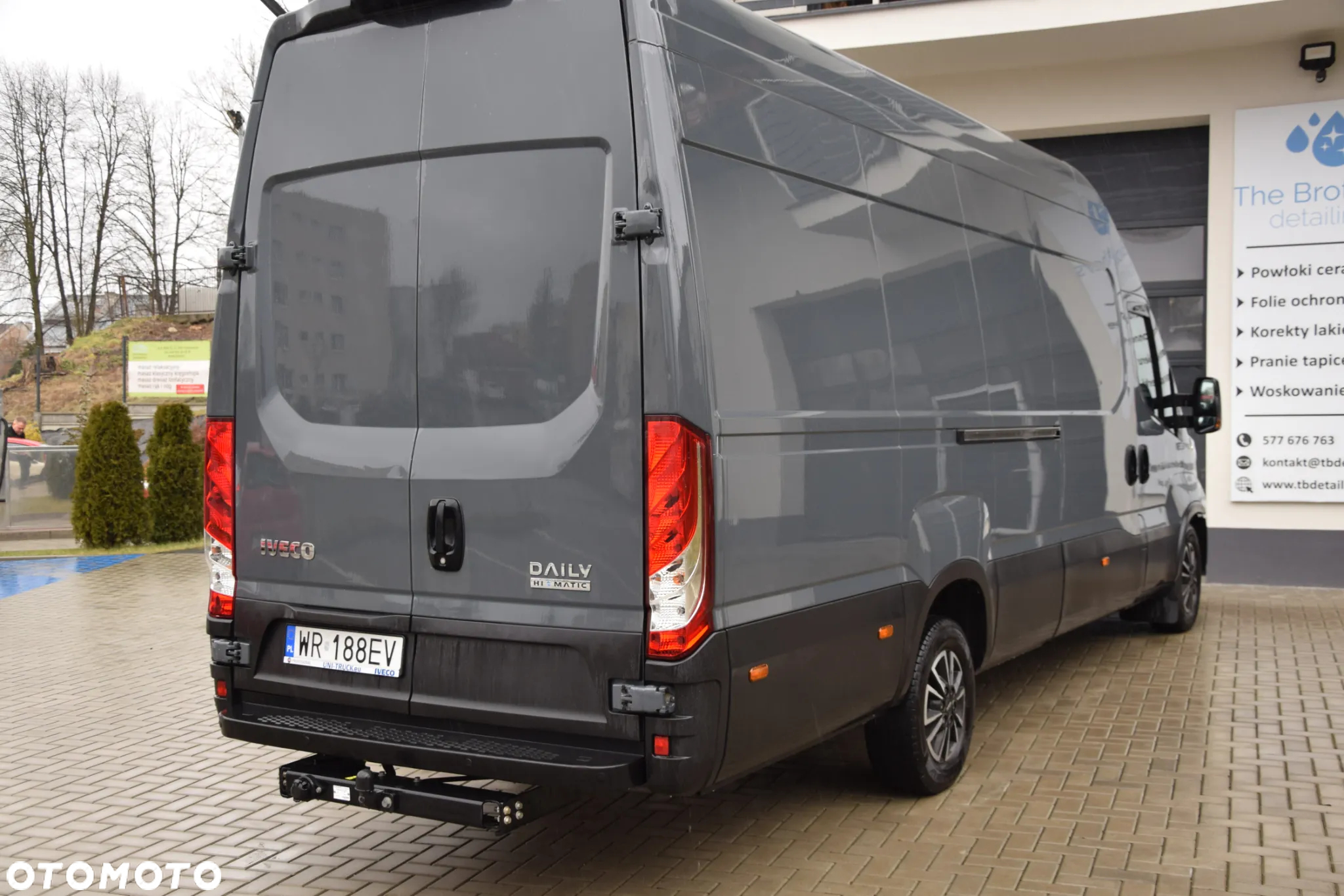 Iveco DAILY 35S18 Hi Matic  180Km 18M3 - 17