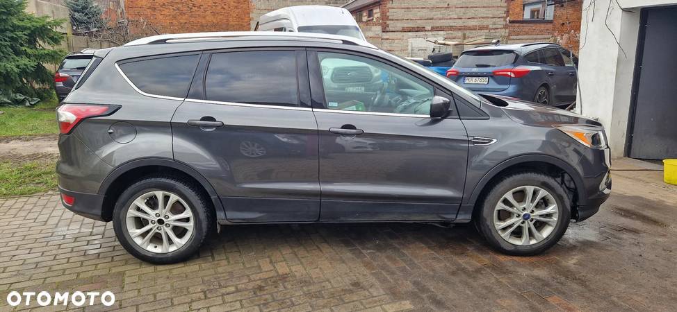 Ford Escape 2.0 EcoBoost AWD Titanium - 7