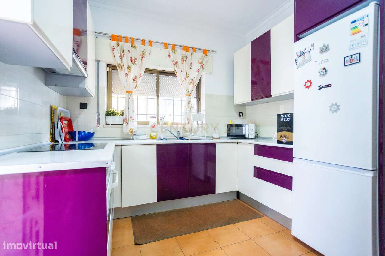 Moradia T3 Independente em Lote de 385 m² – Quinta do Conde, Sesimbra - Grande imagem: 5/32