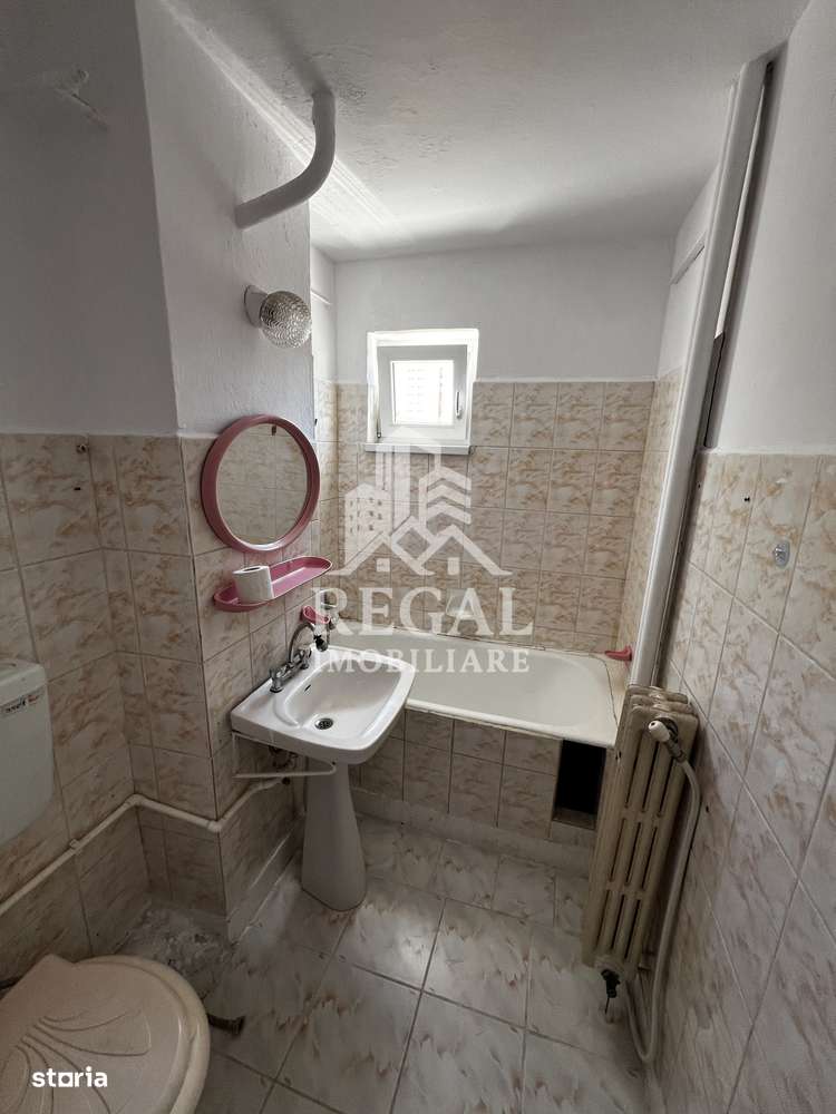Apartament 2 camere decomandat – Micro 7 | Etaj 2 | Balcon | Panoramă-7