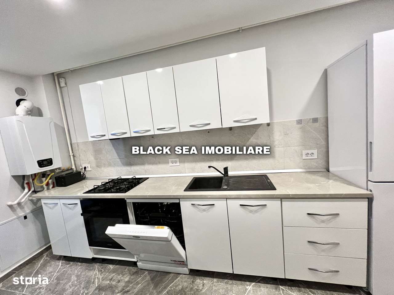 Apartament 2 camere de vanzare - zona Carrefour / Tomis Plus - Ocazie-7