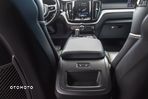 Volvo XC 60 B4 D AWD R-Design - 26