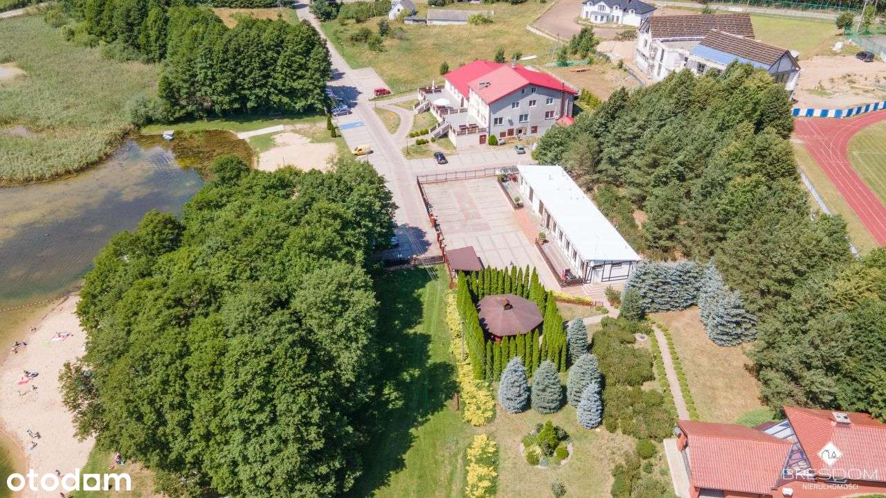 Dom nad jeziorem z własną linią brzegową. - Pełny obrazek: 5/20