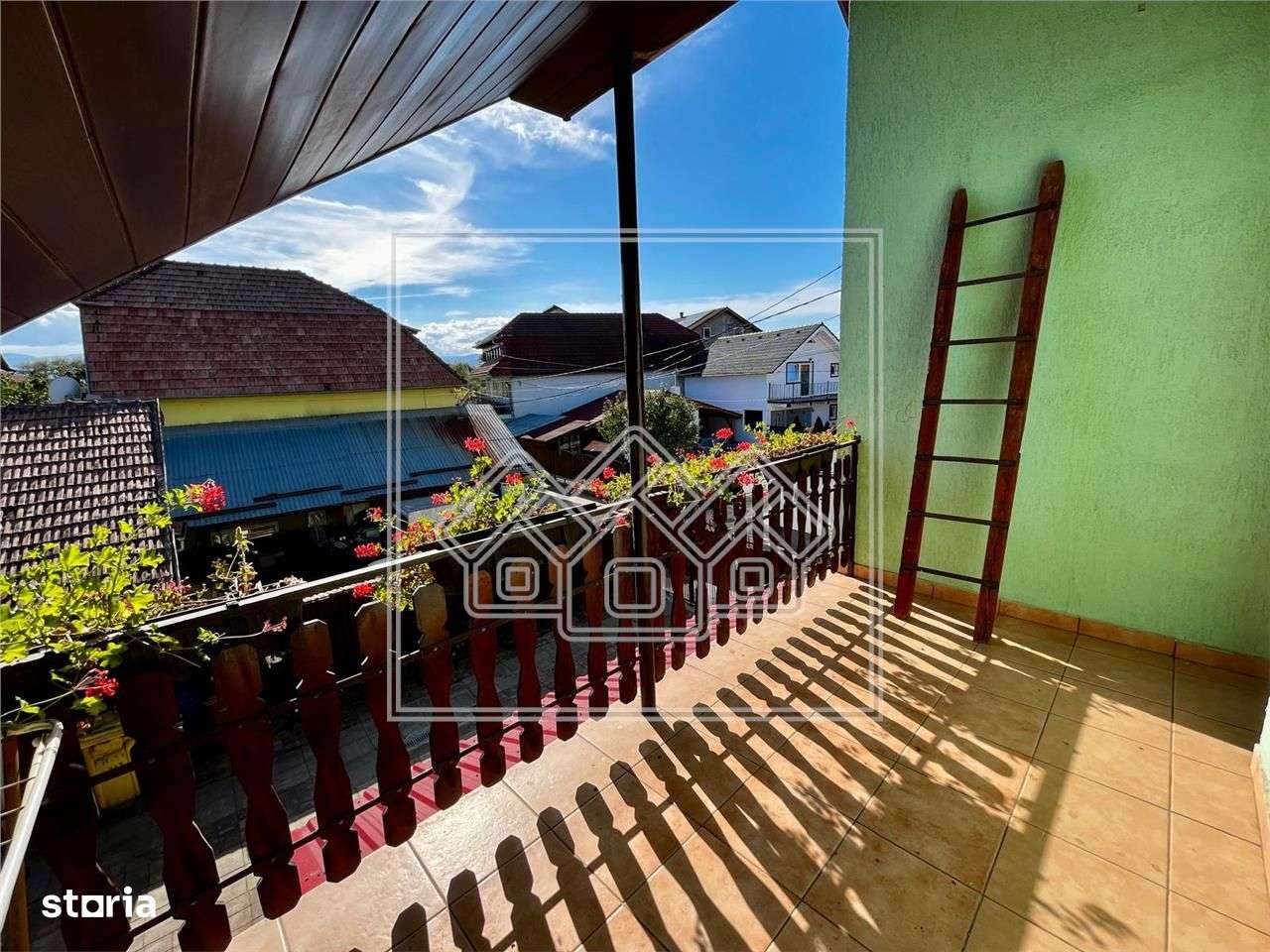 Casa individuala - teren 250 mp - pivnita si garaj - Selimbar - Imagine principală: 5/20