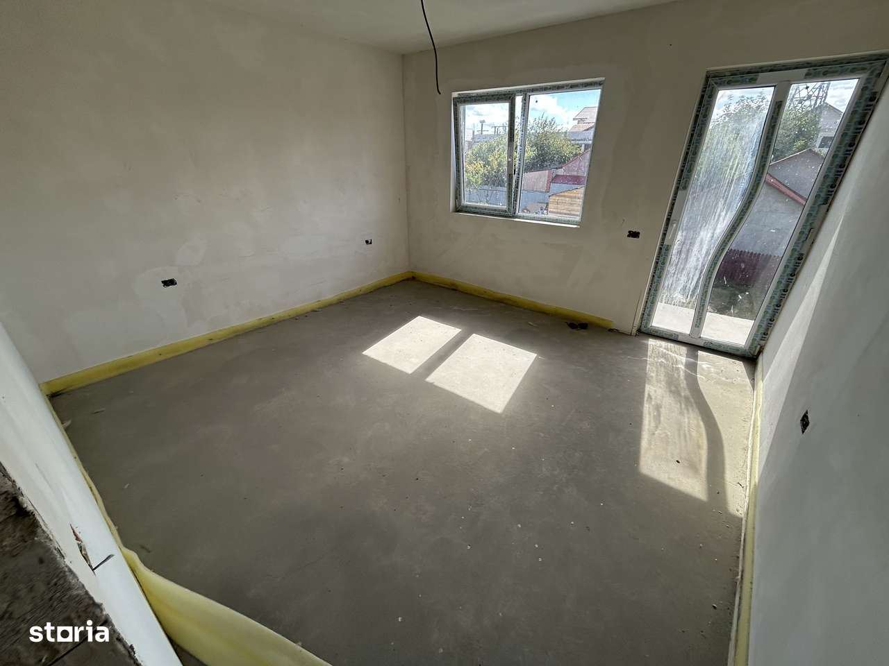 Casa 4 camere Navodari Sud - Imagine principală: 4/12