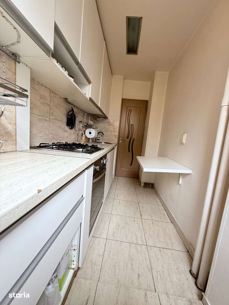 Apartament 3 camere de vanzare – Drumul Taberei, Str Pascani-9