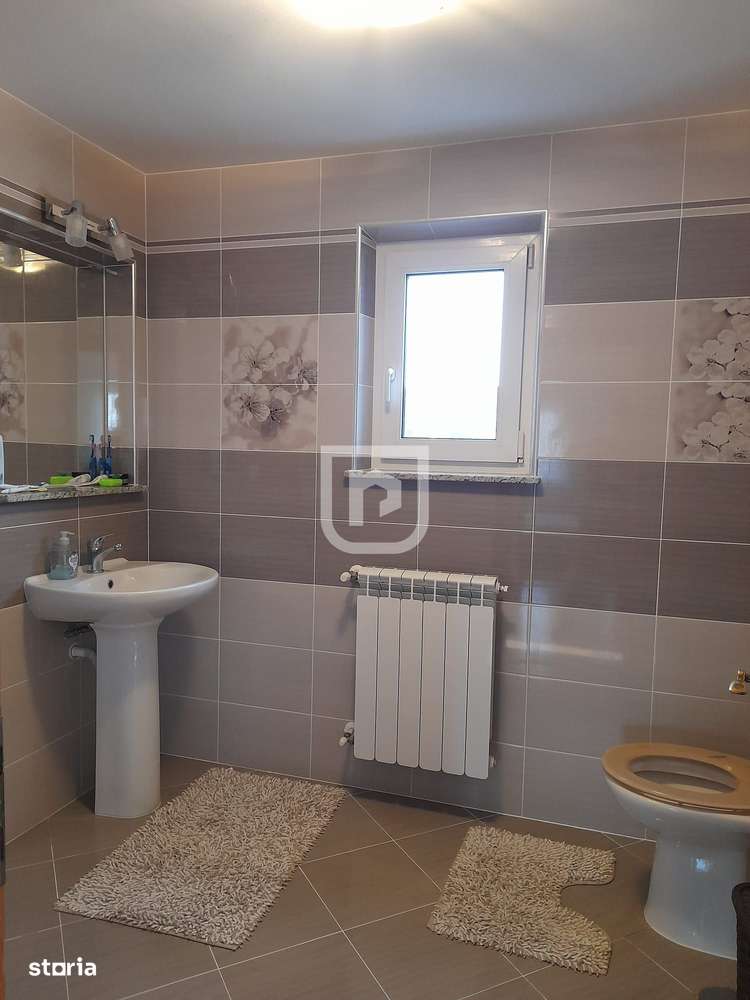 Casă 5 camere, 2.800 mp teren, Dărmănești – 13 km Suceava-15