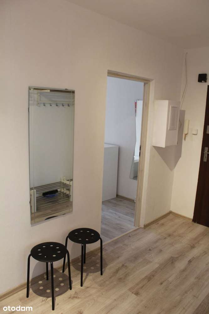 trzy niezależne pokoje na parterze z balkonem-12