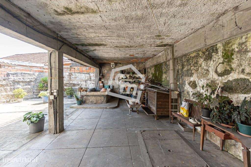 Moradia para Restaurar em Esposade, Custóias-17