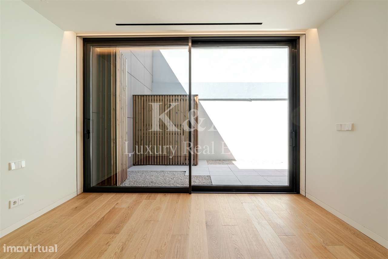 Apartamento duplex com piscina na Foz-12