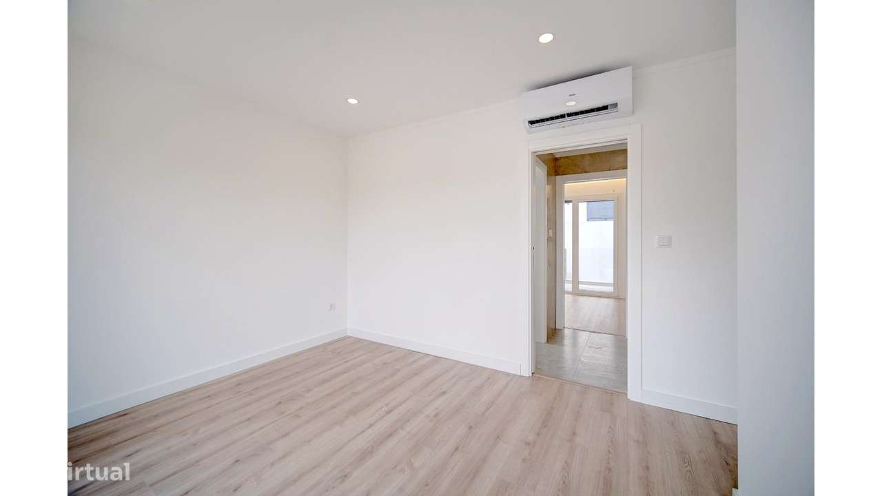 Moradia Isolada T4 na Murteira-22