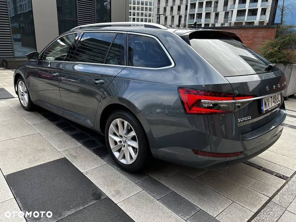 Skoda Superb 2.0 TDI 4x4 Style DSG - 8