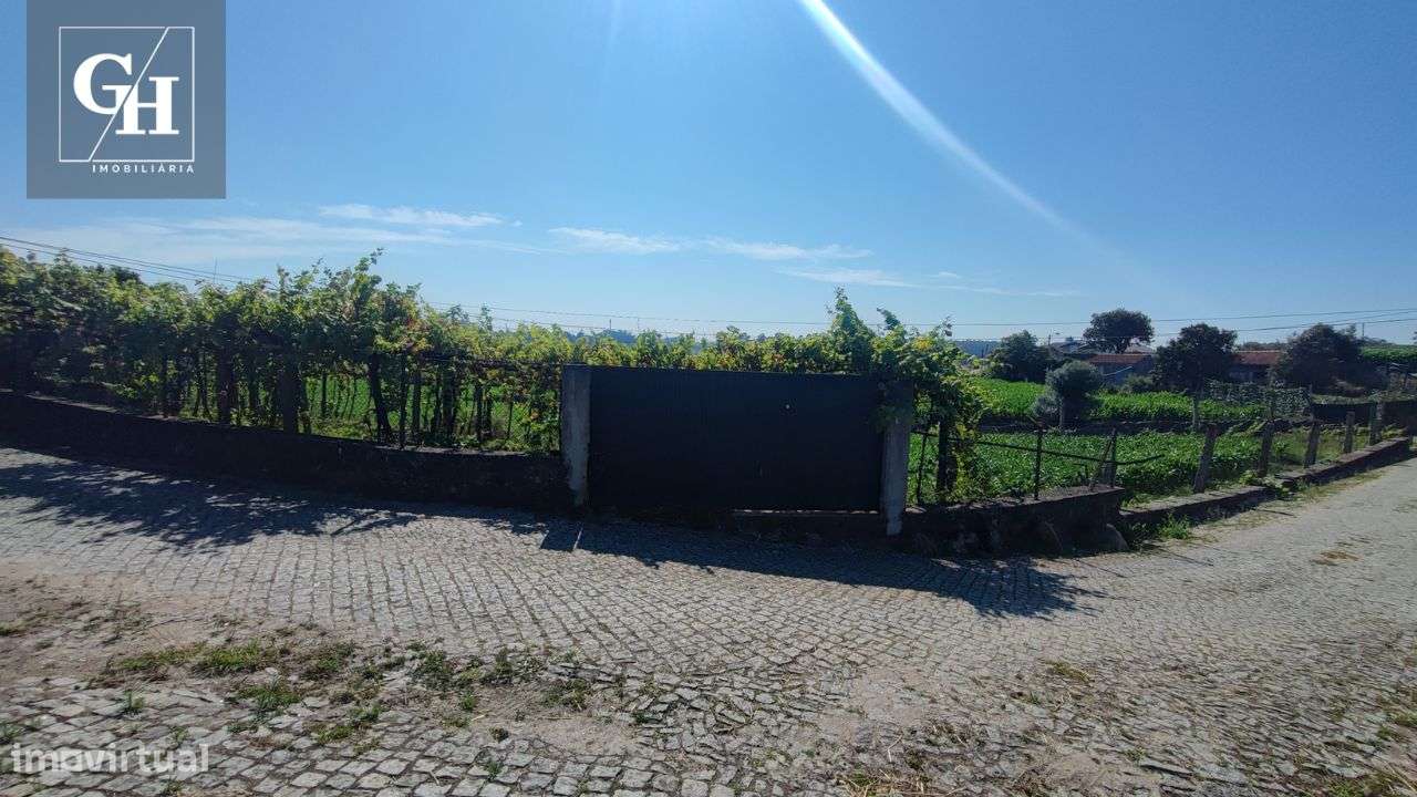 Terreno em Gondifelos-11