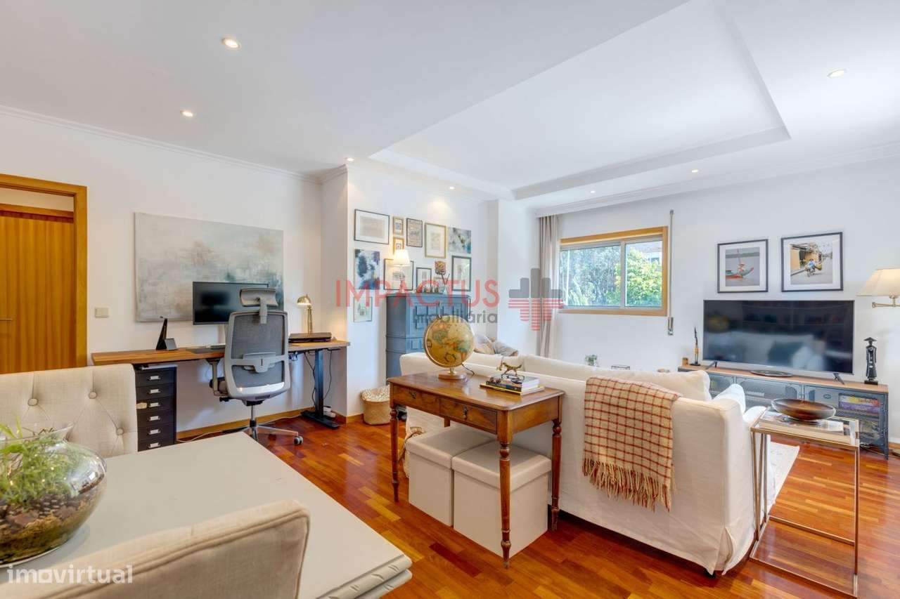 Apartamento T1+1 com box e arrumos - Grande imagem: 2/26