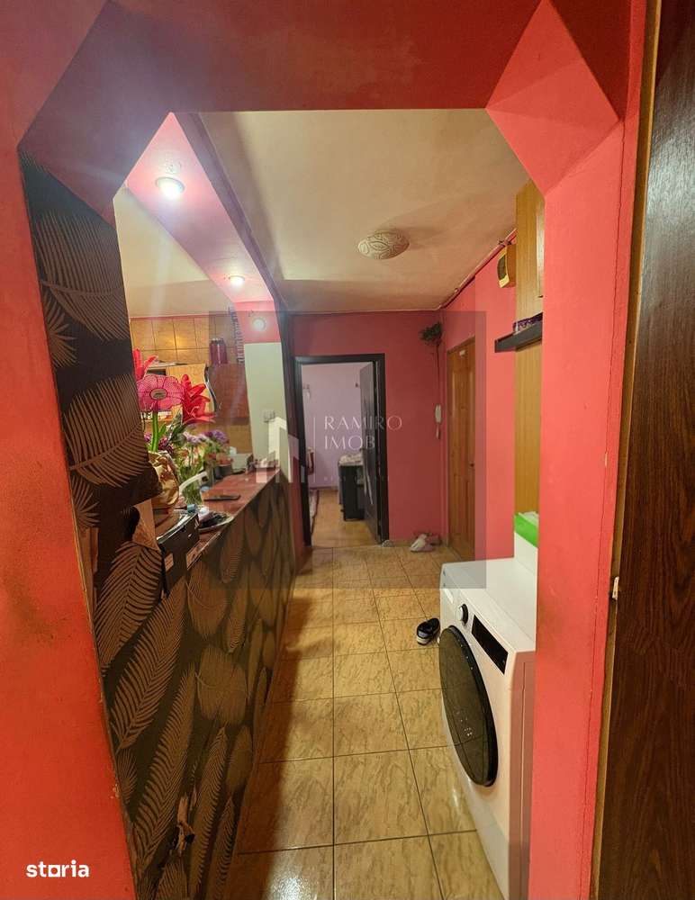 OCAZIE!!2 camere decomandat 3 minute METROU Aparatorii Patriei