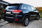 Jeep Grand Cherokee - 11