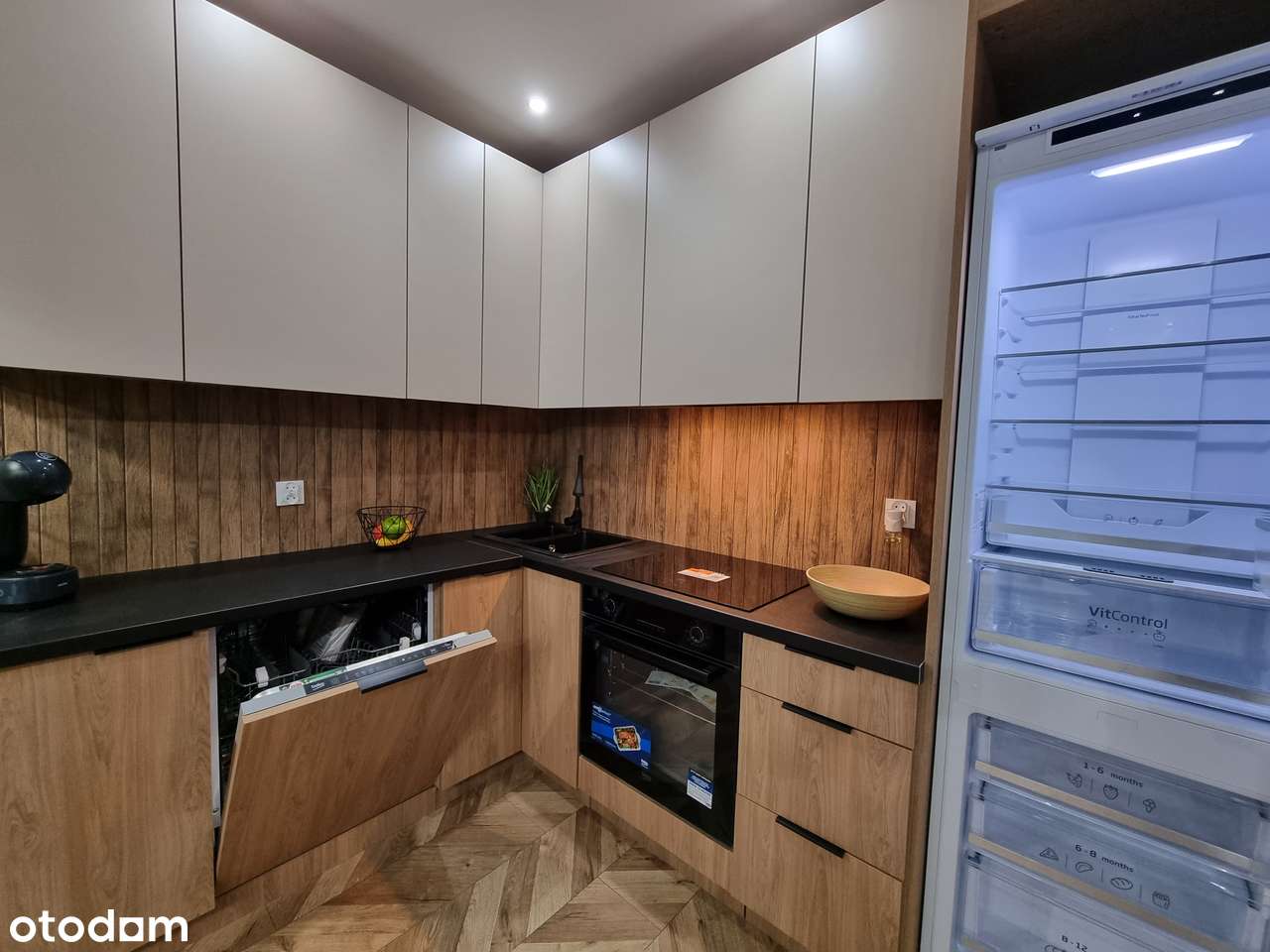 | Blisko A4 | 3x ustawne pokoje | Po remoncie 2025 | Duży Balkon |-2